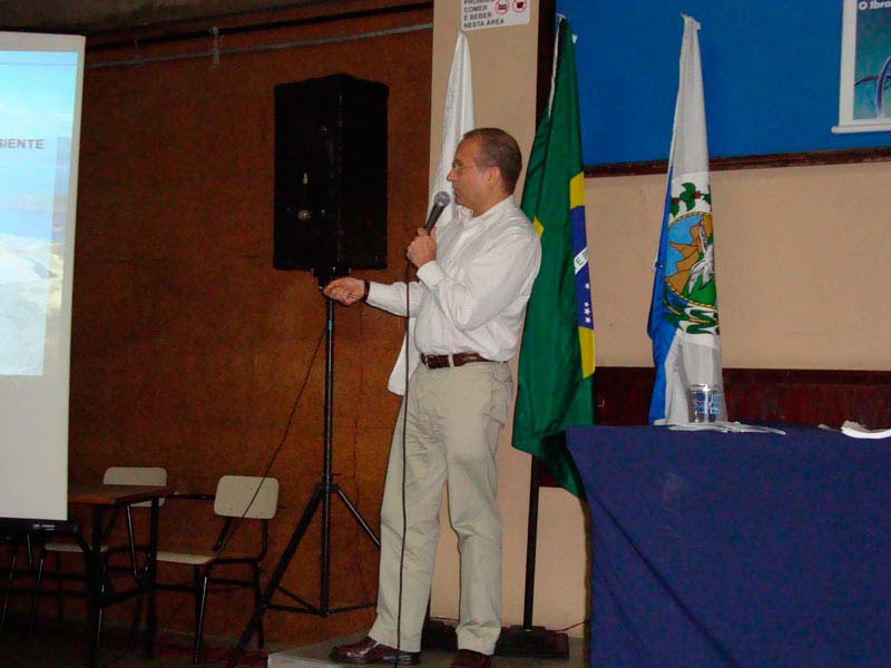 André Carlos Prates Cimbleres - Gerente da Divisão de Meio Ambiente,Superintendência de Gestão Ambiental de FURNAS